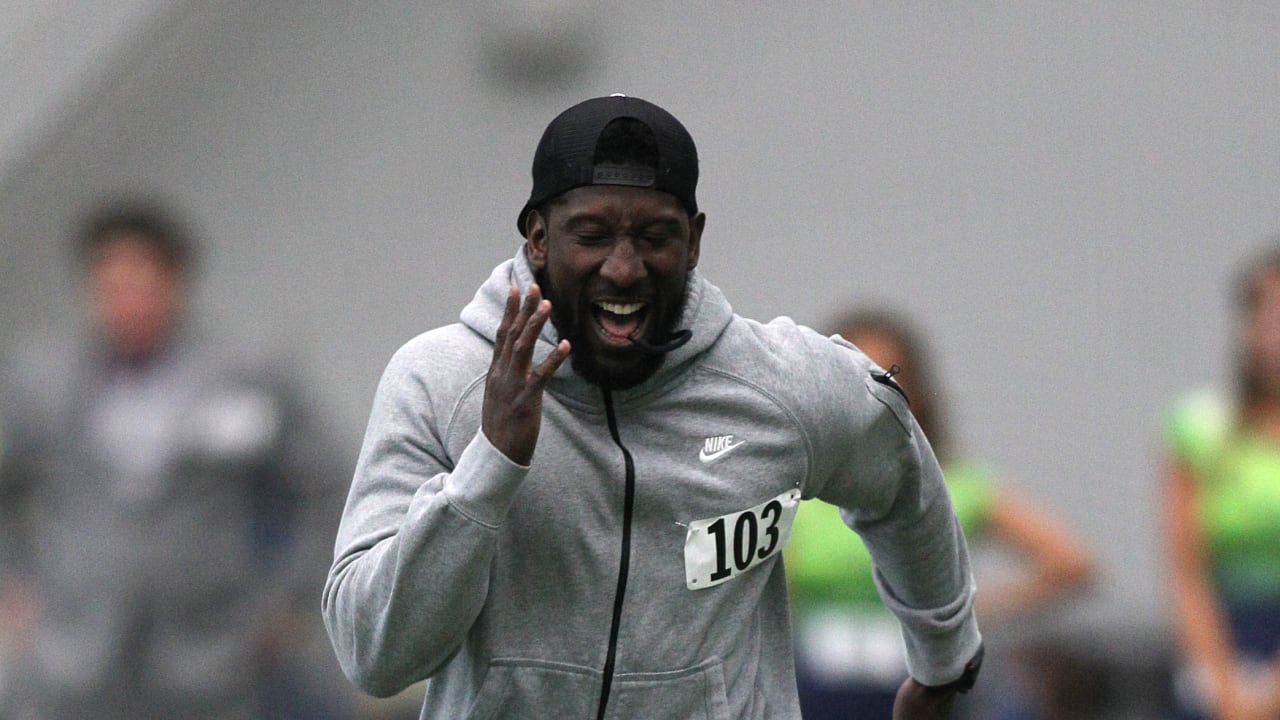 Marcus Trufant Runs a 5.55 40-yard Dash in Seahawks.com Media Combine