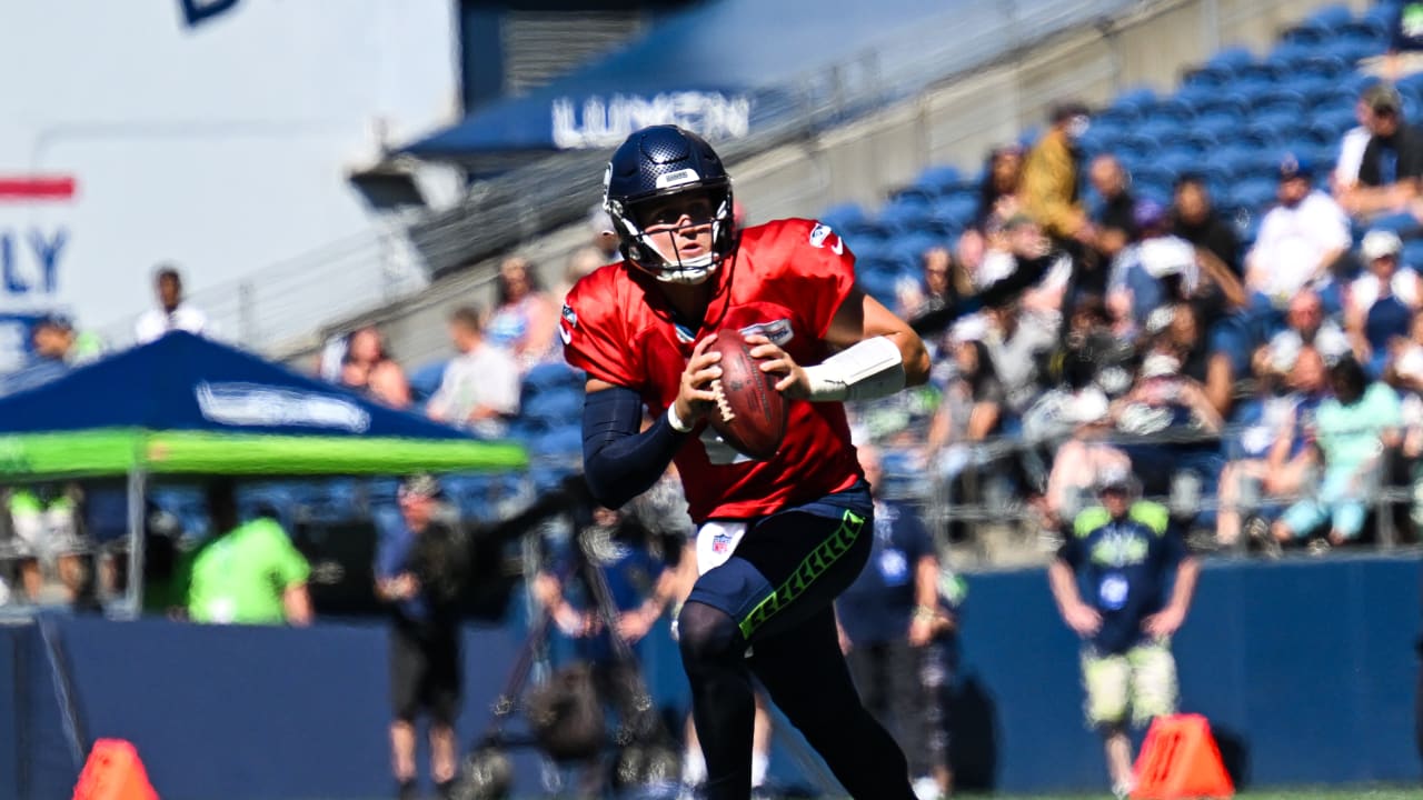 Seahawks host mock game at Lumen Field, Preseason football 2023