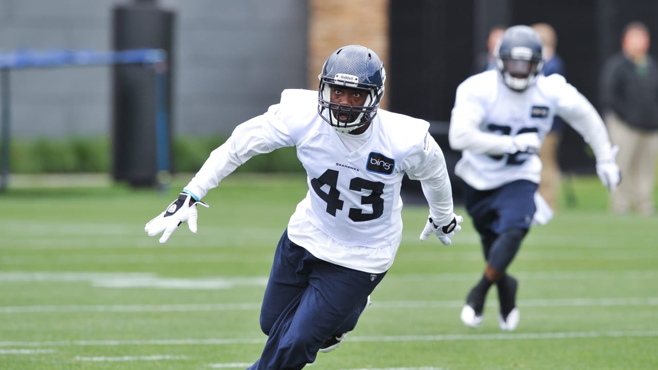 Brian Banks gets his tryout at Seahawks minicamp - CBS News