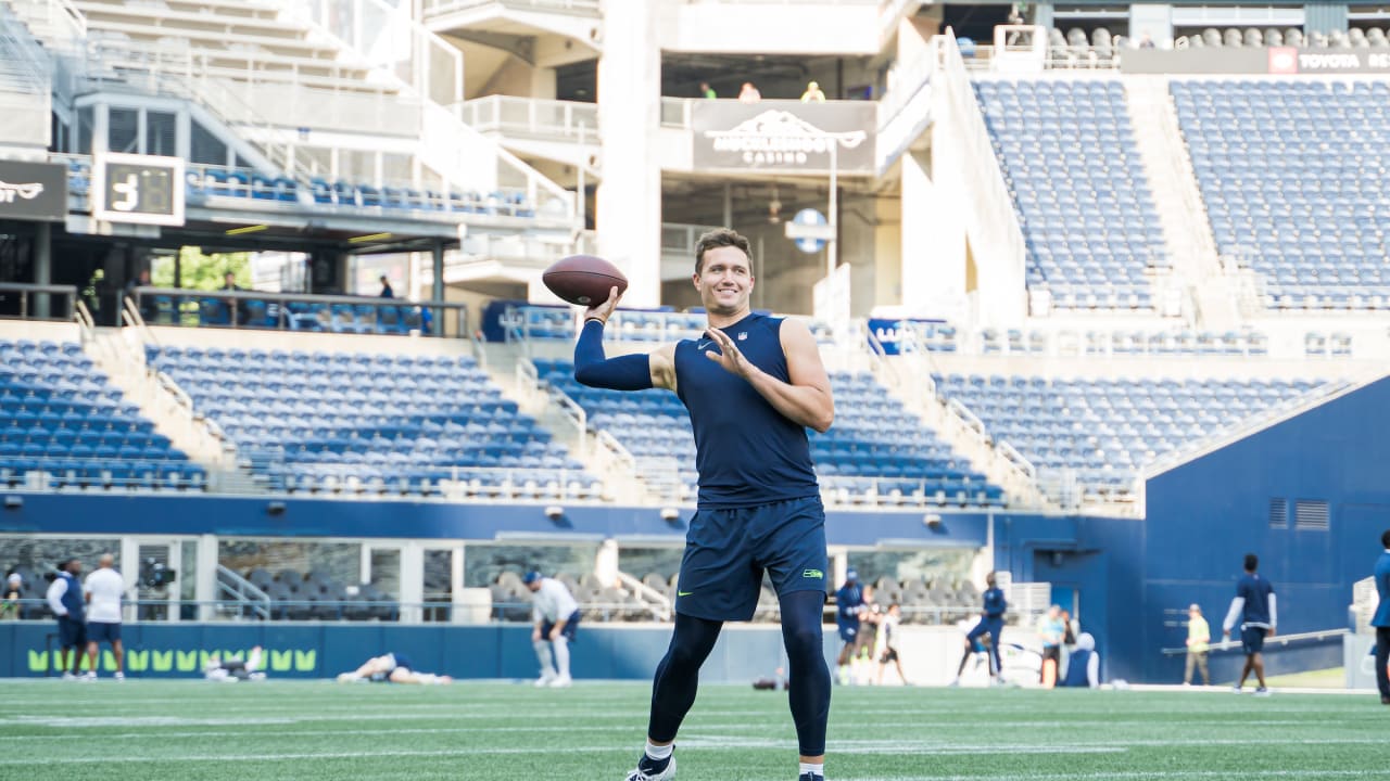 Seattle Seahawks Vs. Vikings: Drew Lock 'Important' Game, Injury & Who's  Active? Update - Sports Illustrated Seattle Seahawks News, Analysis and More