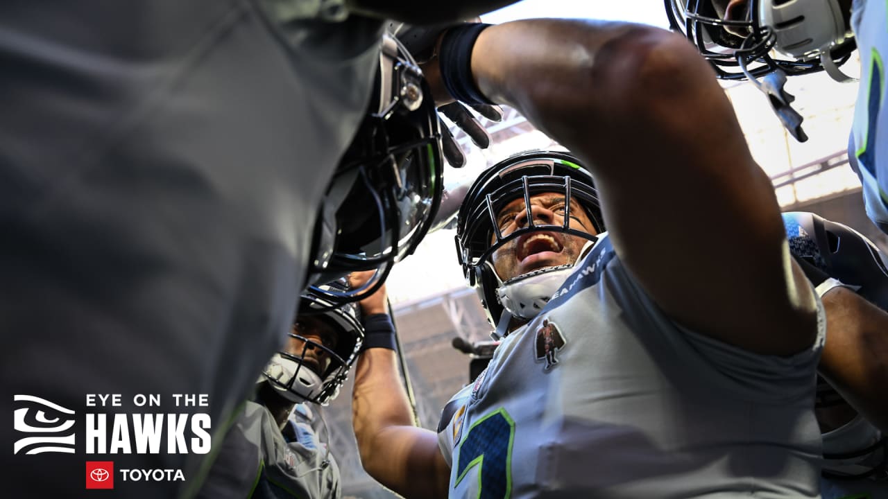 Seattle Seahawks linebacker Nick Bellore (44) in action during an NFL  football game against the Tampa Bay Buccaneers at Allianz Arena in Munich,  Germany, Sunday, Nov. 13, 2022. The Tampa Bay Buccaneers