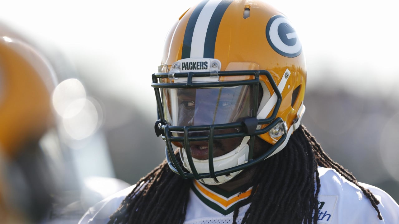 On Eddie Lacy's first day with the Seahawks, look back at his