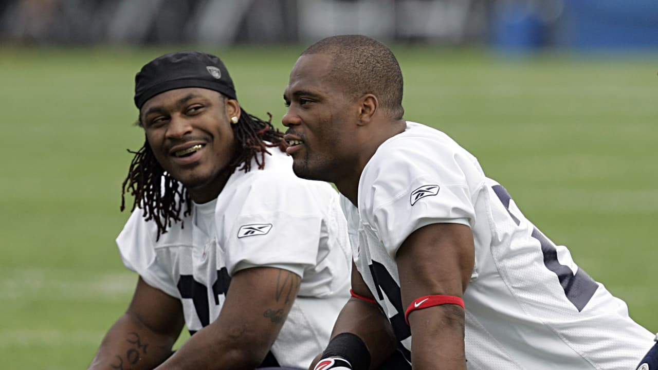 Bills' Fred Jackson jokingly imitates former teammate Marshawn