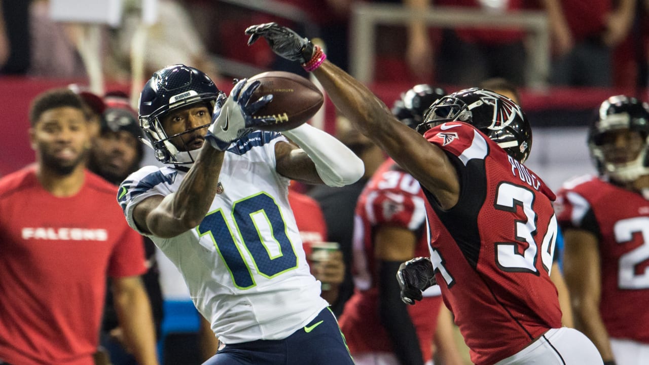 Seahawks season ends with 36-20 loss to Falcons