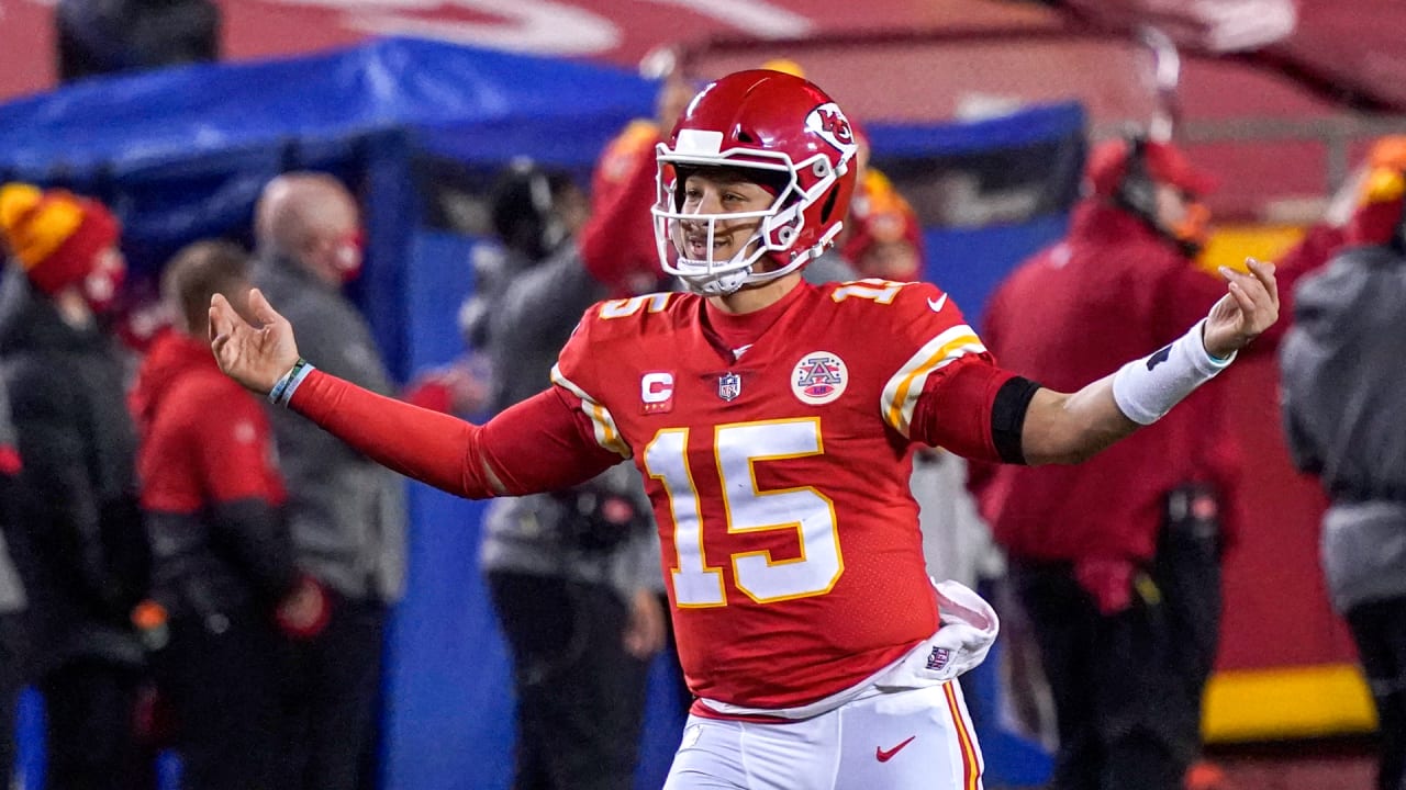 PHOTOS Scott Engel’s Top 15 Fantasy Quarterbacks for 2021