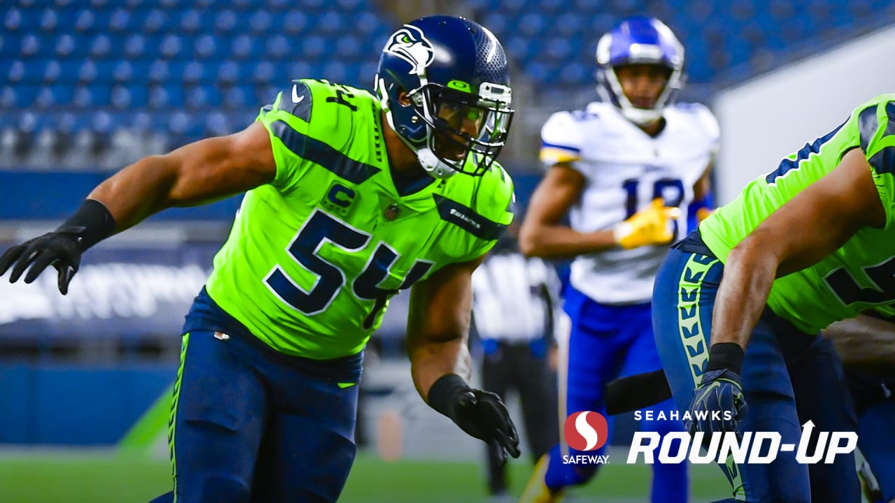 bobby wagner green jersey