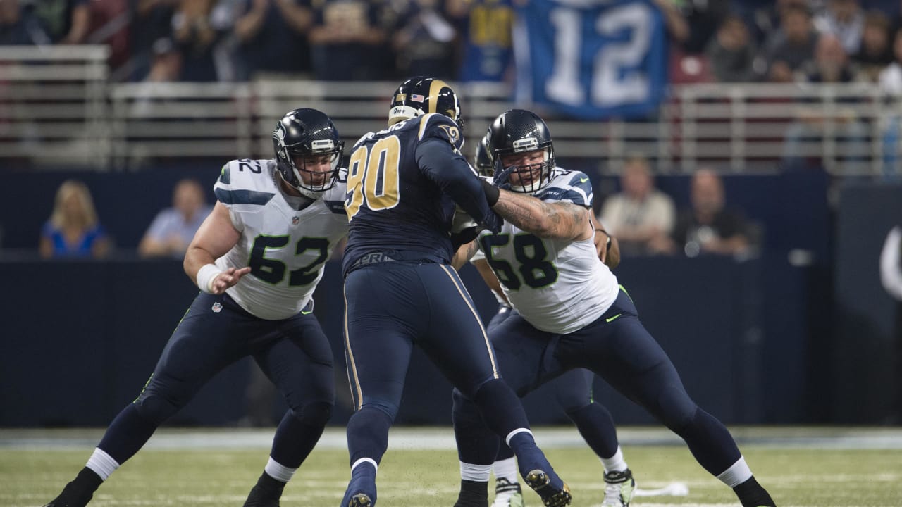 After Early Struggles, Seahawks O-Line has a “Really Cool” Second Half