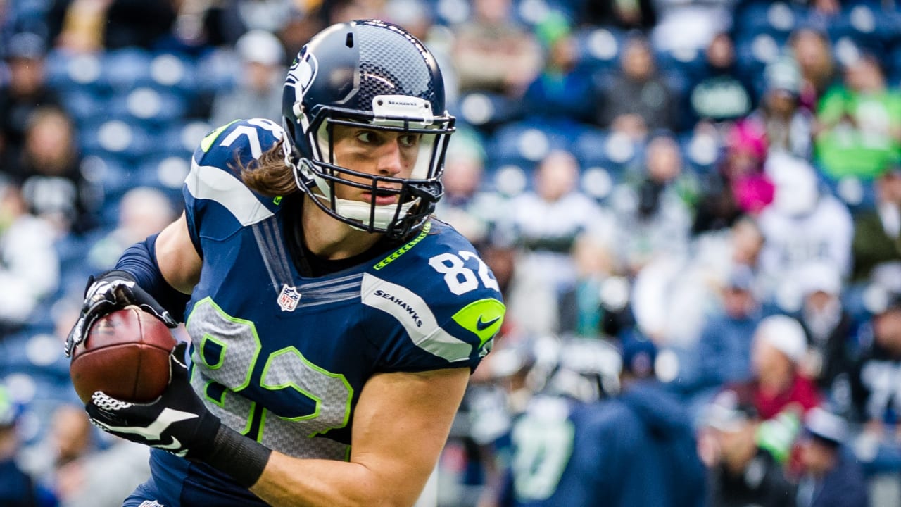 Longtime Seahawks TE Luke Willson Announces Retirement