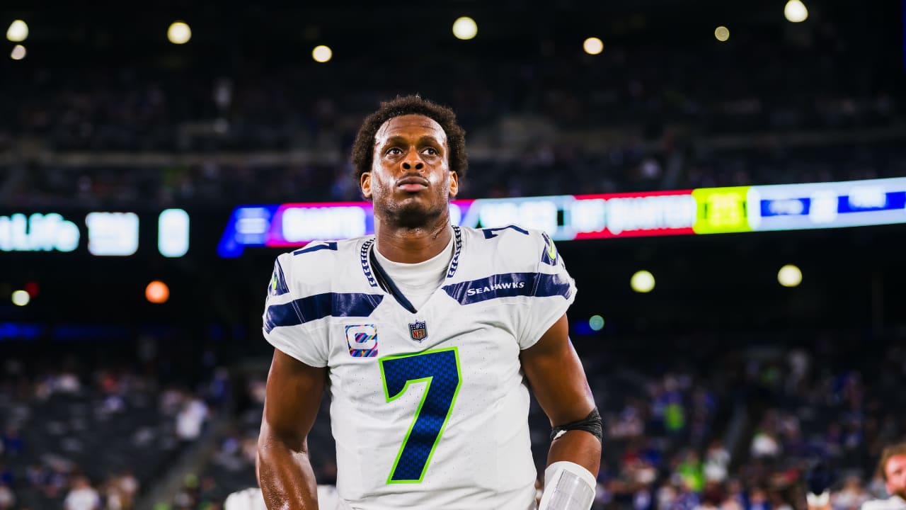 Seahawks QB Geno Smith returns after leaving game vs. Giants with knee  injury