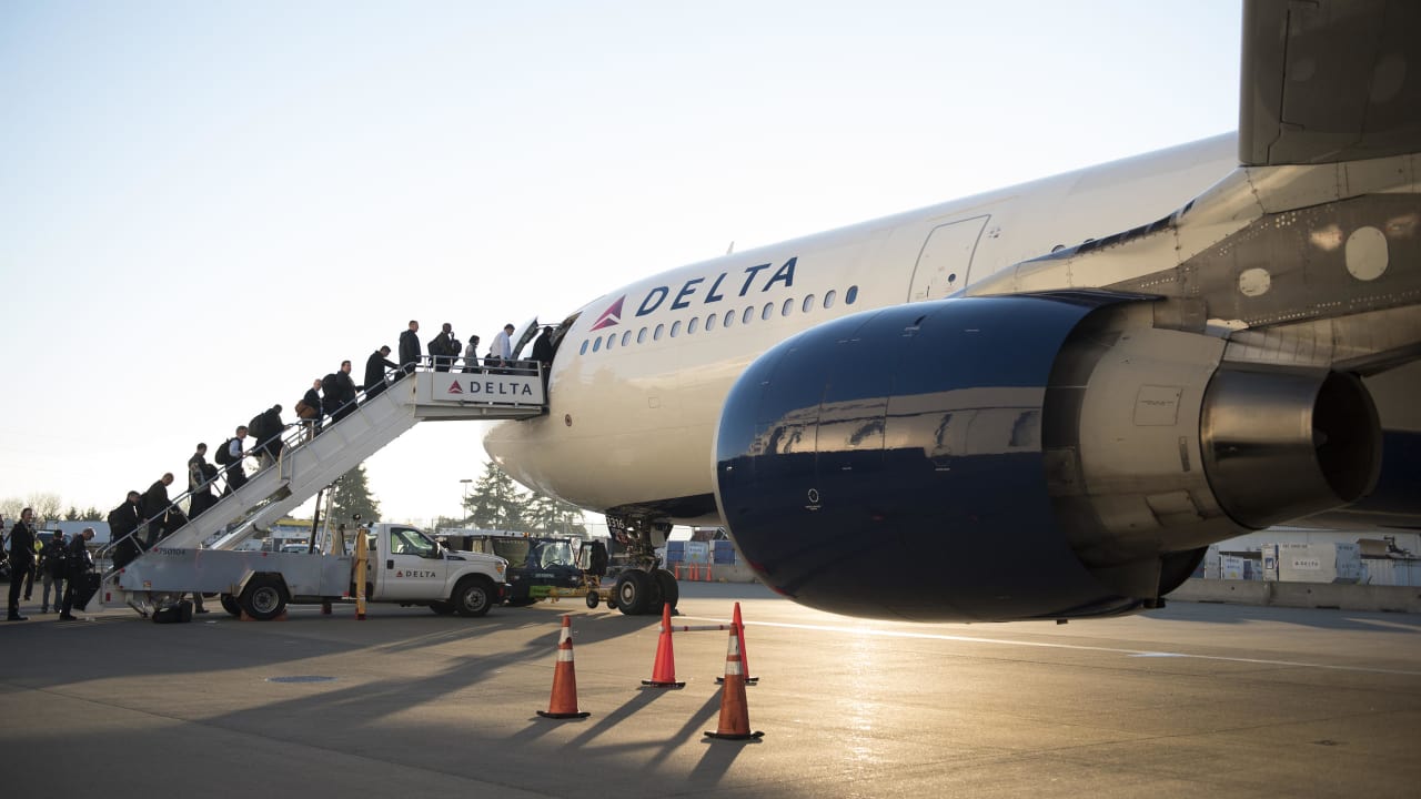 Seahawks Throw For Delta SkyMiles With Launch Of 12status Engagement