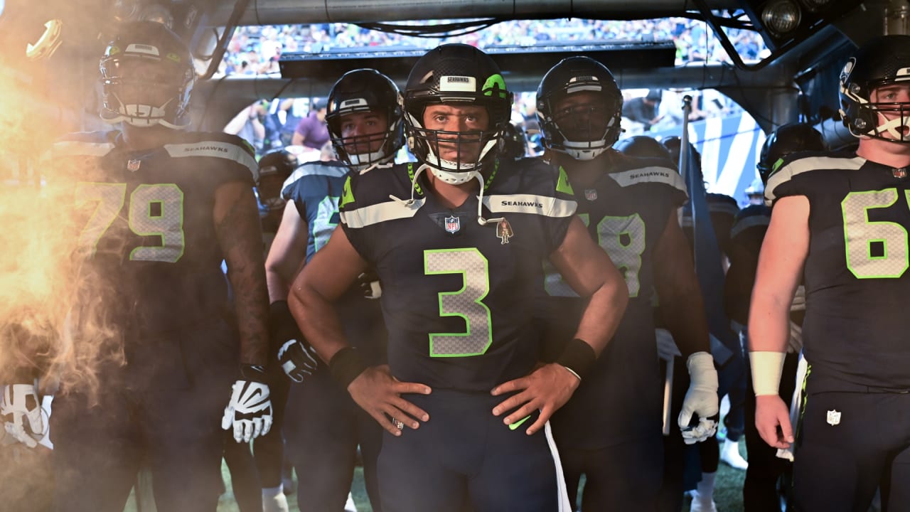 Seahawks Trade Russell Wilson to the Denver Broncos