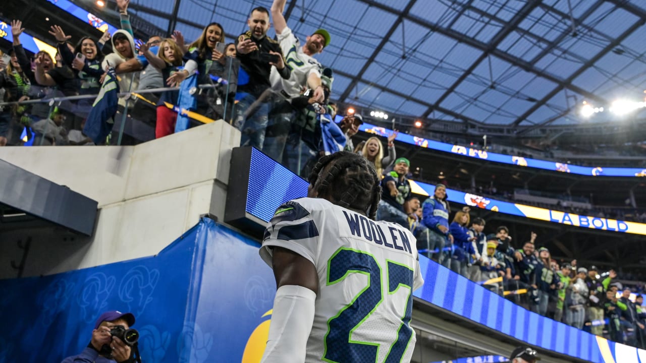 Tariq Woolen makes incredible Seattle history vs. Rams