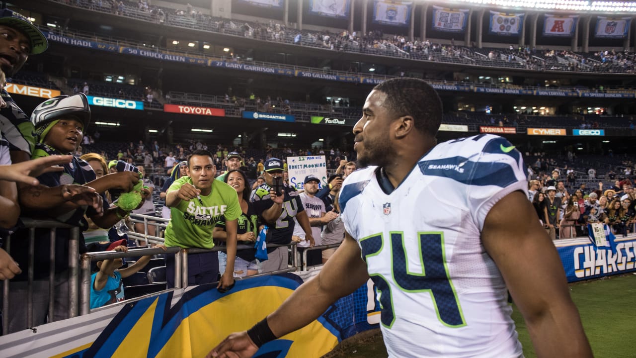 Seahawks Linebacker Bobby Wagner Takes Over NFL Canada's Twitter For ...