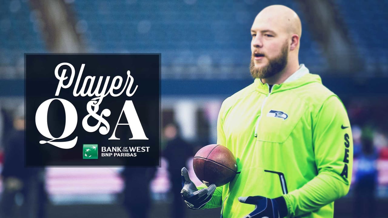 Seahawks Center Justin Britt Hosts Football Camp For Local Youth