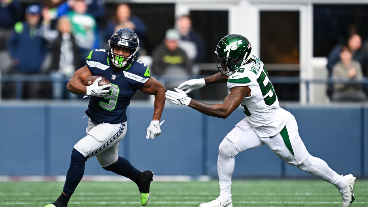 Kenneth Walker III player prop bets for Seahawks vs. Jets, Week 17