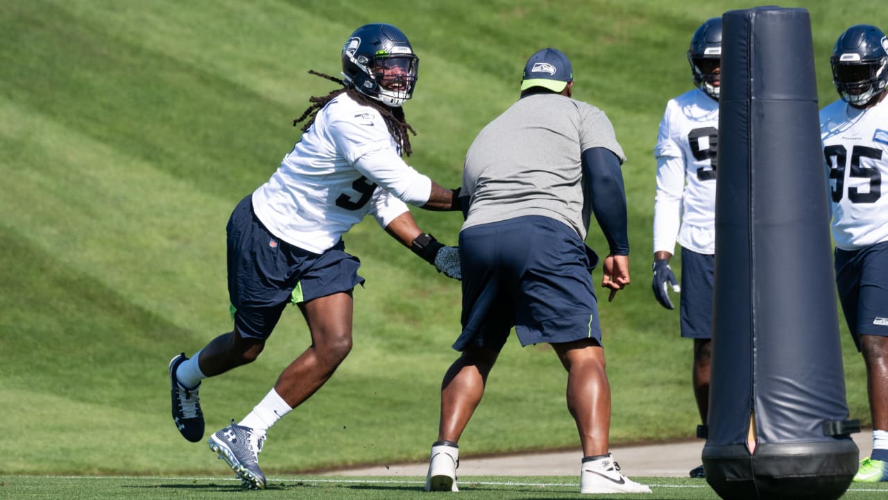 Ball Seattle Seahawks Player Jadeveon Clowney Jadeveonclowney