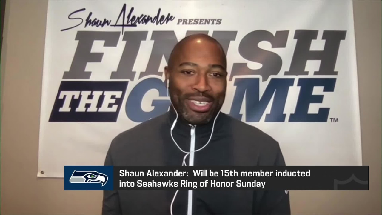 Shaun Alexander Talks Geno Smith, Induction To Seahawks Ring