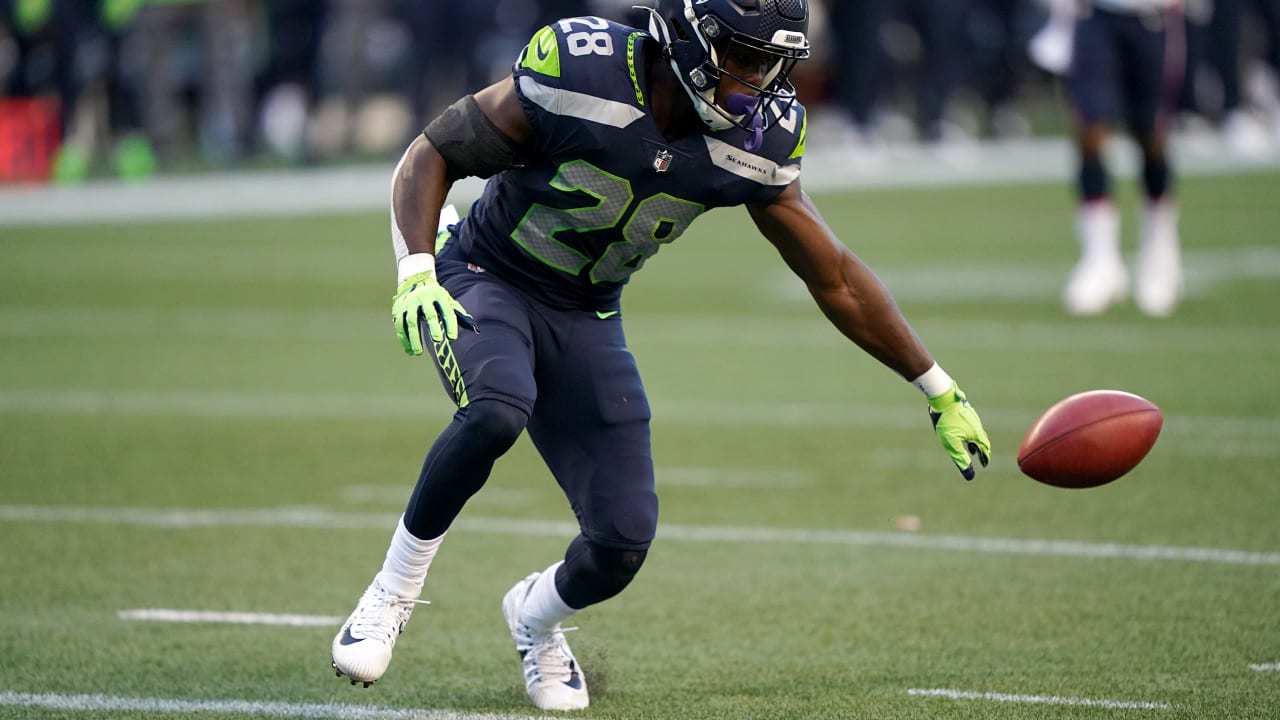 Seahawks trade defensive back Amadi to Eagles - The Columbian