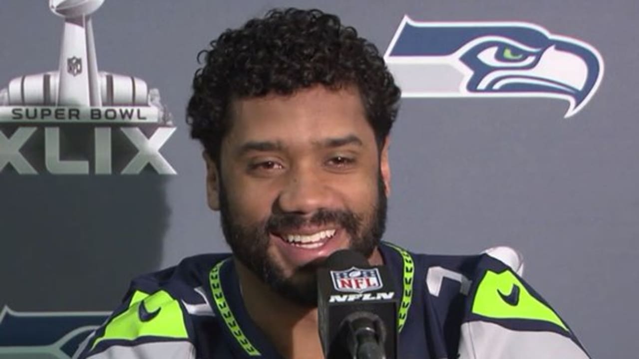 Sounds Delicious..”: Russell Wilson Decodes Teammate's Mind-Boggling  Anatomy Leaving Fans Puzzled - EssentiallySports