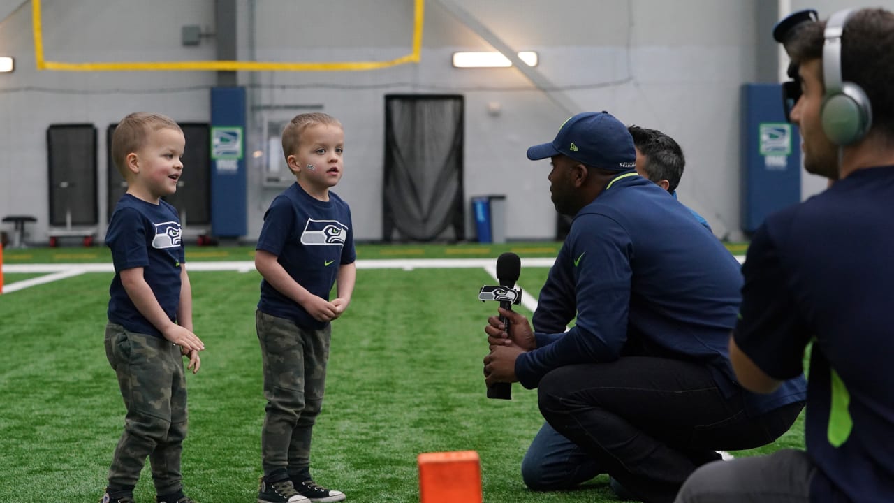 Jackie & Victoria participate in the Seahawks Media & Influencer Combine, Seattle  Seahawks, skill, Put our skills to the test at last week's Seahawks Media  & Influencer combine 