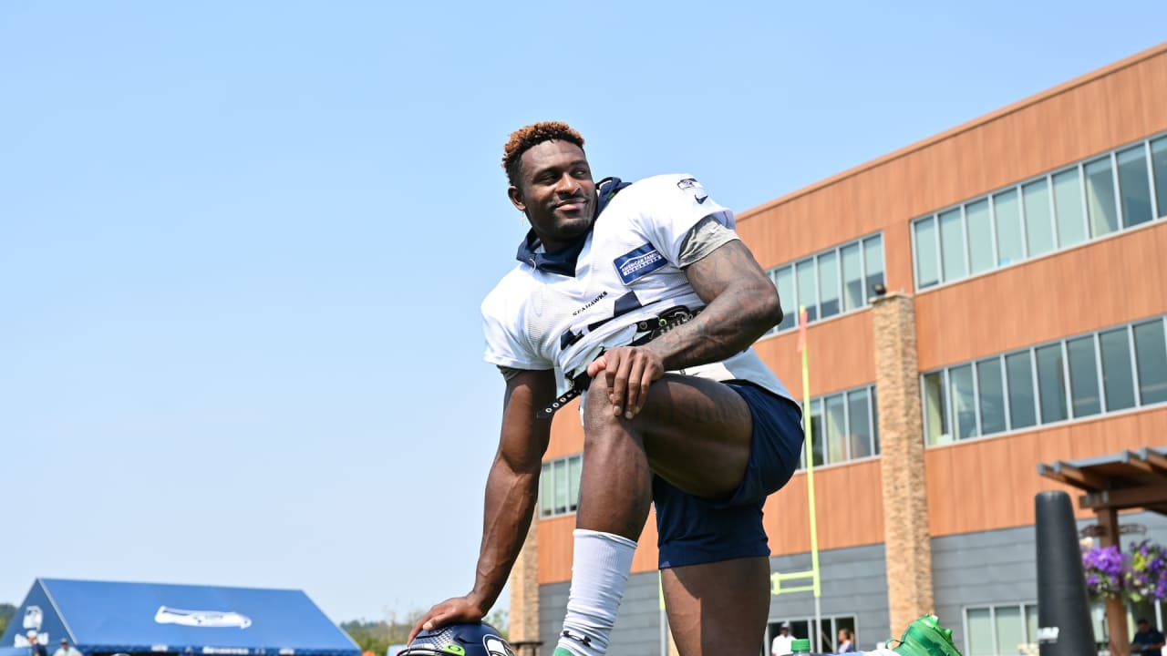 PHOTOS: Best Shots From Seahawks Training Camp - August 12