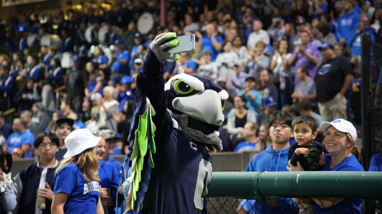 Photos: Blue Friday Night Lights - Bothell Vs. Issaquah