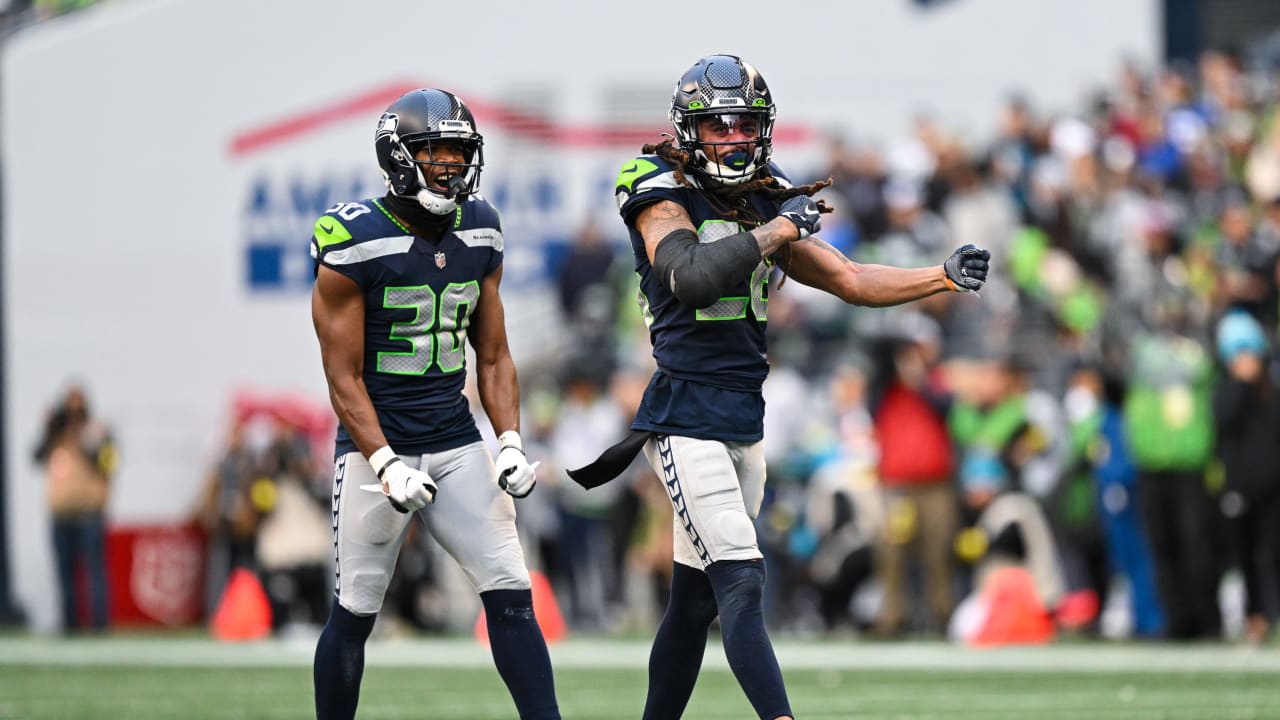 Seahawks Tender Mike Jackson, Myles Adams & Jon Rhattigan In NFL Free  Agency