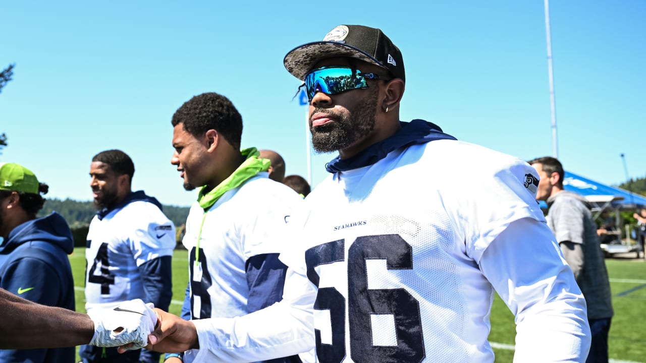 Seahawks' Jordyn Brooks bests Adrian Peterson ACL return