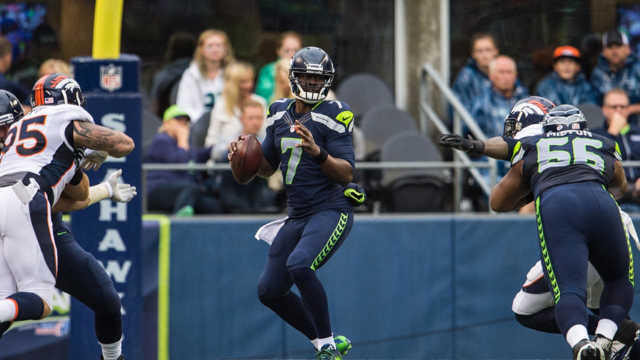 Friday Round-Up: Seahawks Feature More Complete Roster Ahead Of 2023 Per  Bleacher Report