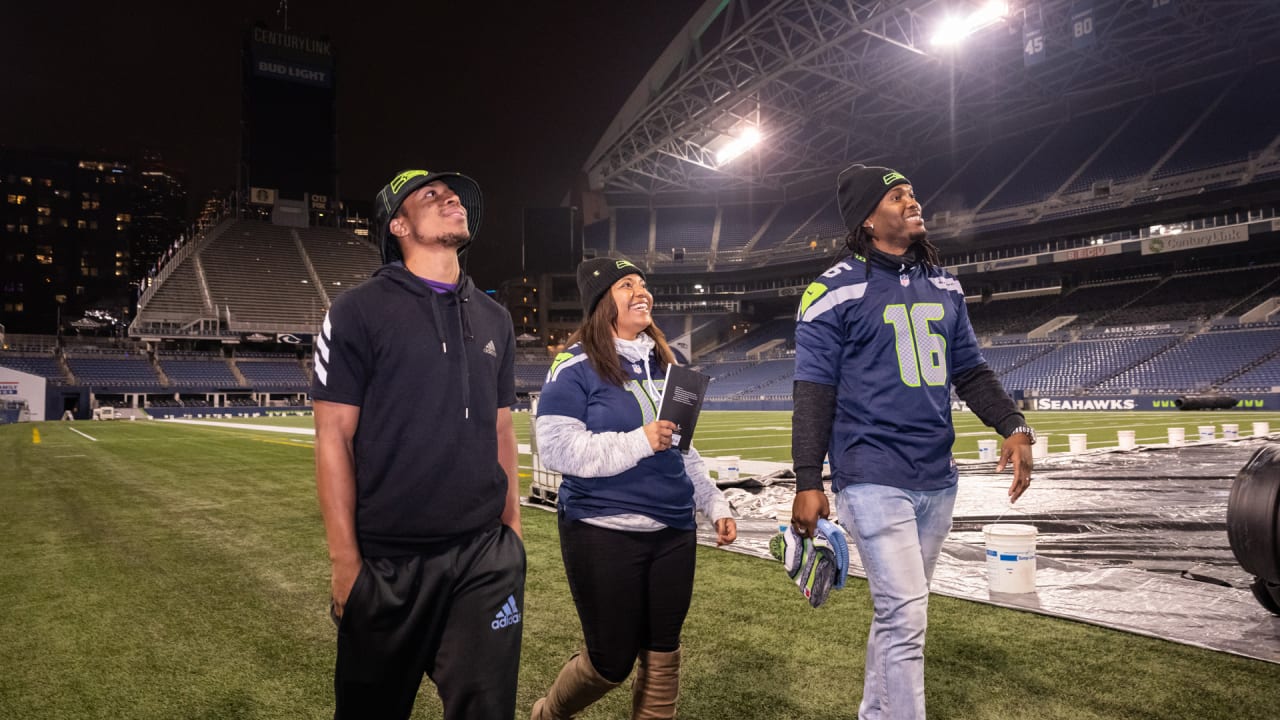 New Era Partners With Seahawks For VIP CenturyLink Field Tour Experience