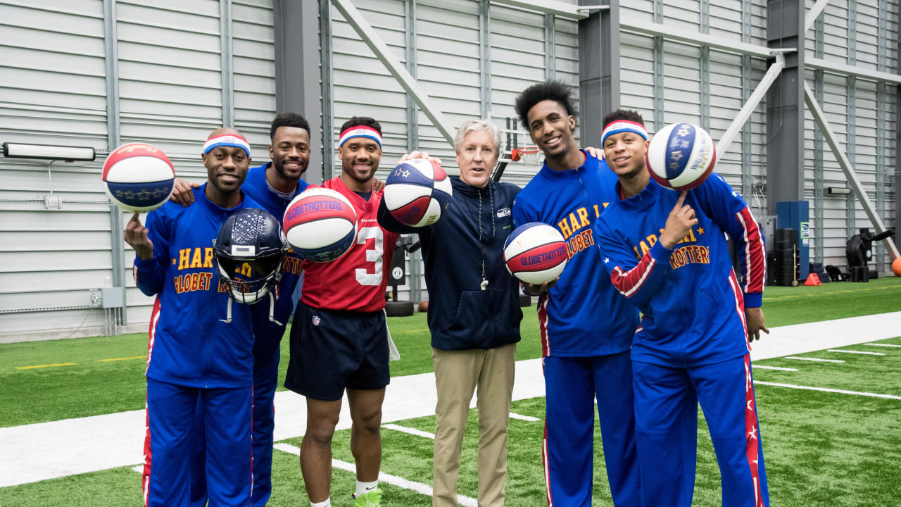 Friday Round Up Harlem Globetrotters Visit Seahawks Practice