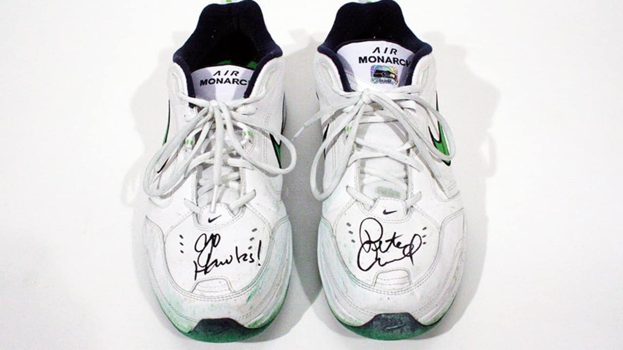 Pete Carroll s Game Worn Monarchs Are Up For Auction