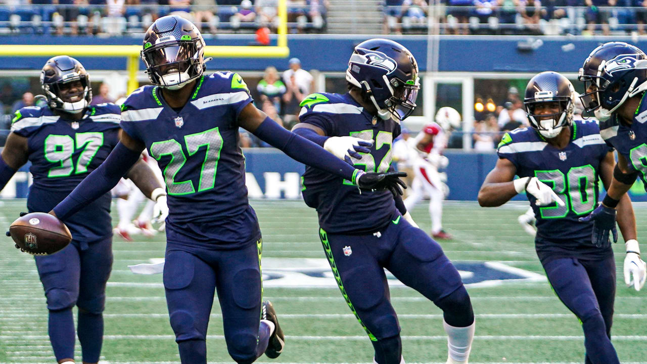 Everybody Was Ballin'” As Seahawks Defense Shines In Week 6 Win Over  Cardinals