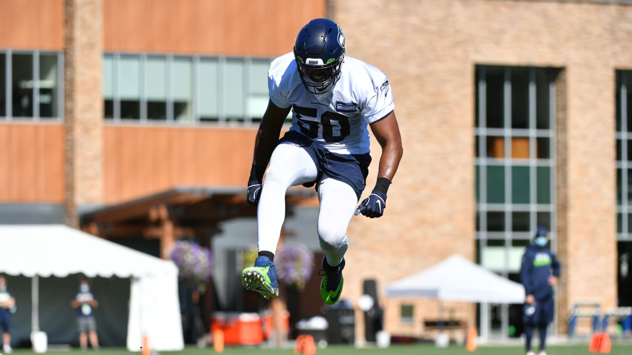 Seahawks Linebacker K.J. Wright Showing Versatility & Playmaking Ability In  Year 10