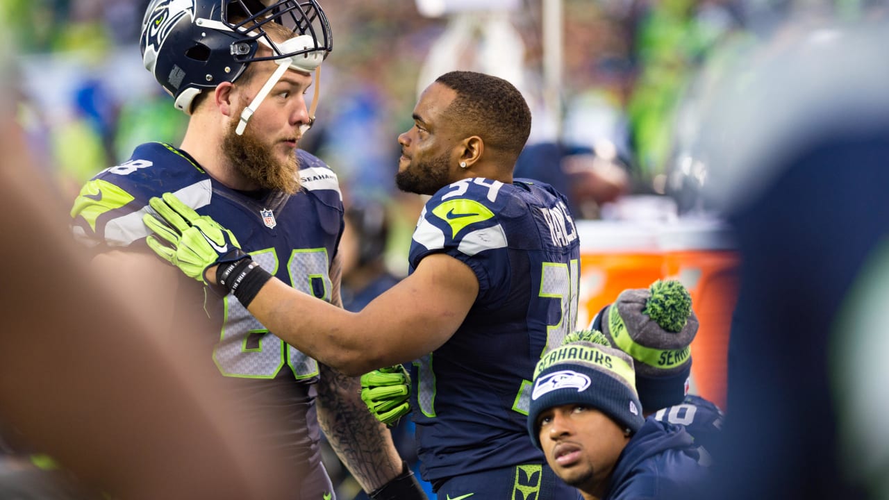 DeShawn Shead and Luke Willson Re-Sign With the Seattle Seahawks - Last  Word on Pro Football