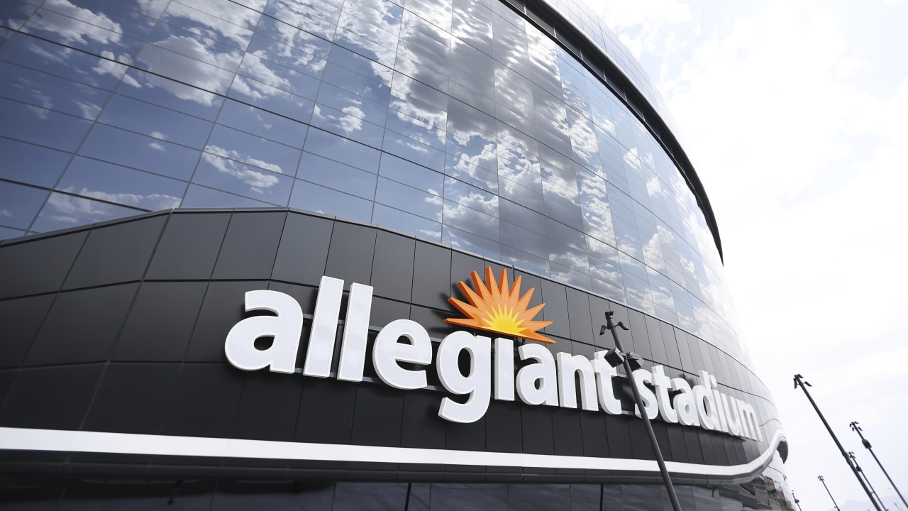 Las Vegas Raiders Open Allegiant Stadium With 34-24 Win Over New Orleans  Saints