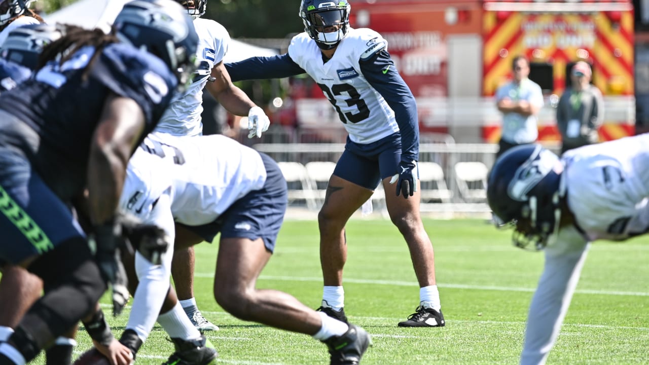 Welcome Back, 12s & Other Observations From Day 1 Of 2021 Seahawks Training  Camp