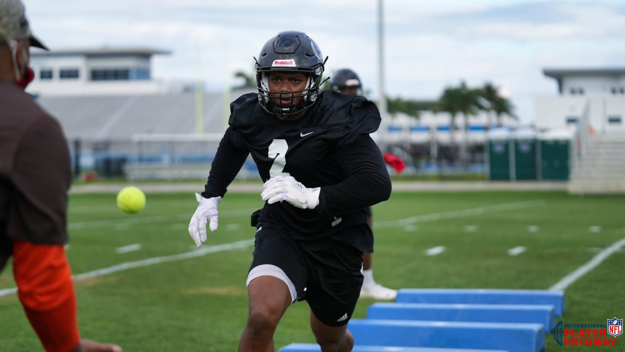 Seahawks Allocated German LB Aaron Donkor - Vimarsana News