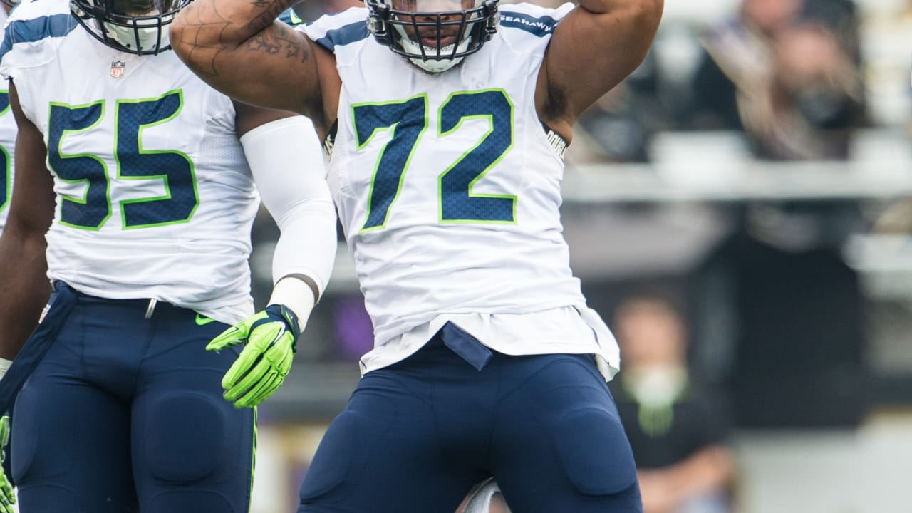 Seahawks will wear white jerseys, blue pants in Super Bowl XLVIII 