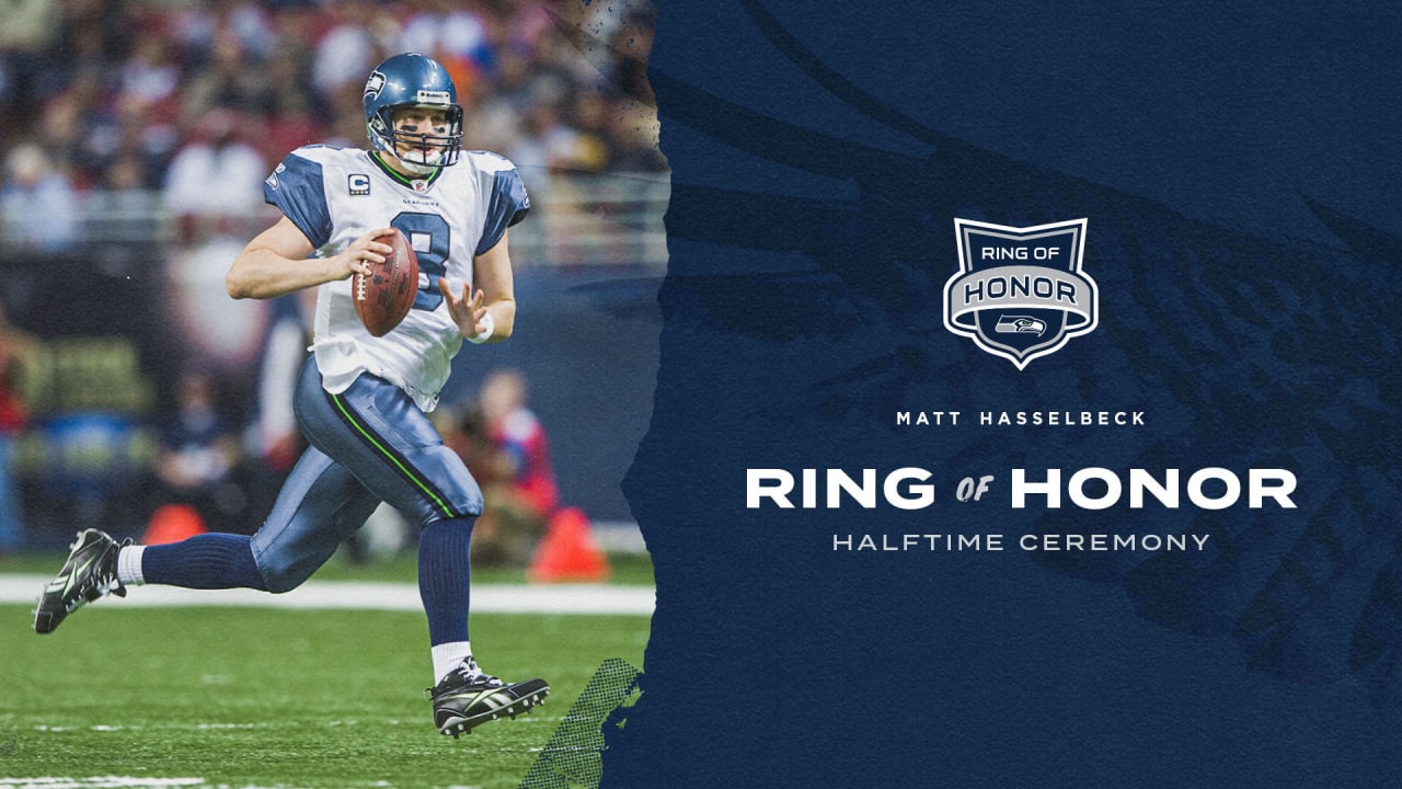 Instant Lookback: Seahawks Legend Hasselbeck Inducted Into Ring Of