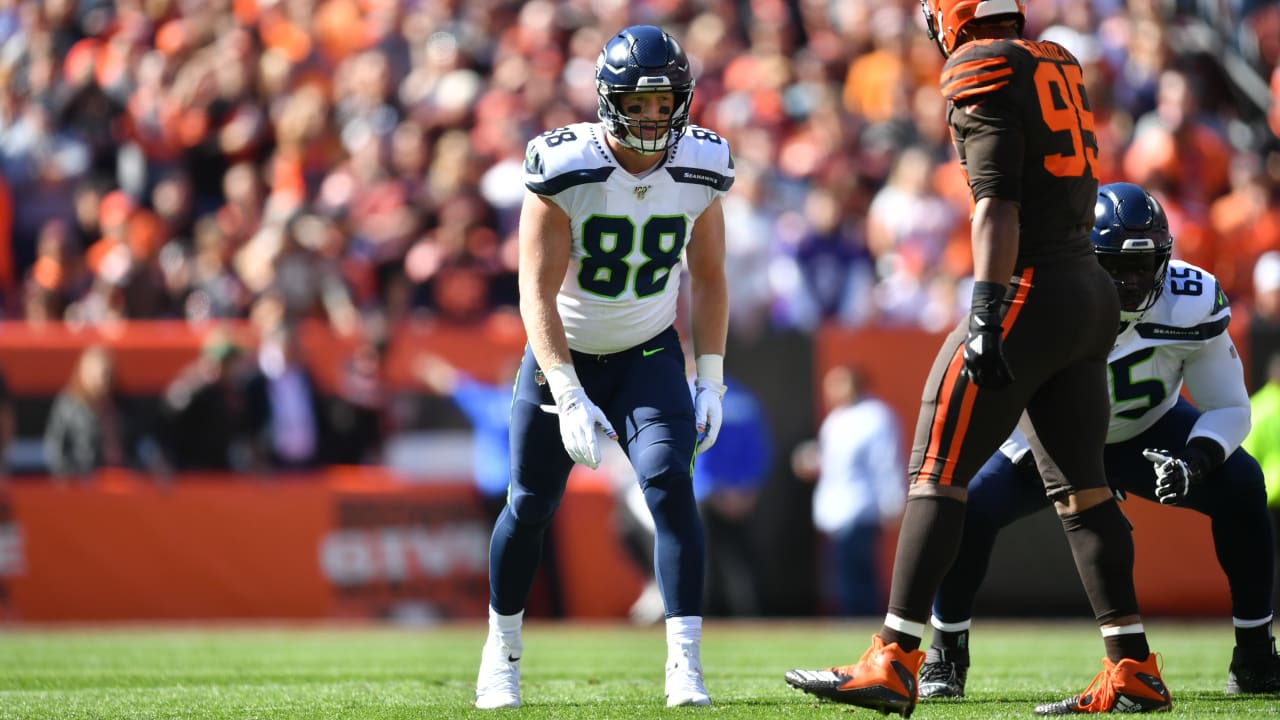 Seattle Seahawks TE Will Dissly Returns from Injury 'Trying to Make Team' -  Sports Illustrated Seattle Seahawks News, Analysis and More