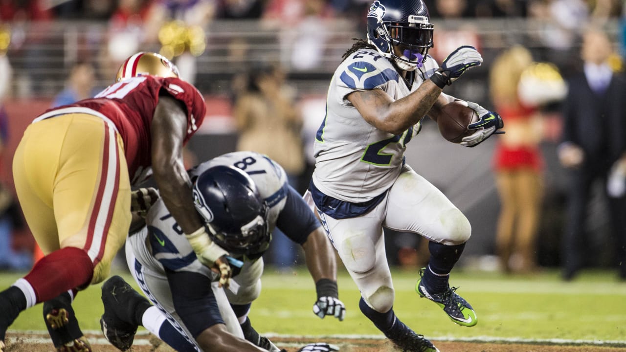 NFL on X: BeastMode is back on the field in Seattle. #Seahawks @MoneyLynch   / X