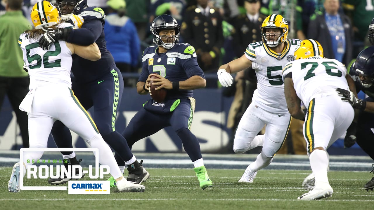 Seattle Seahawks' Matt Hasselbeck is seen during the first half of an NFL  football game against the Green Bay Packers Sunday, Dec. 27, 2009, in Green  Bay, Wis. (AP Photo/Jim Prisching Stock