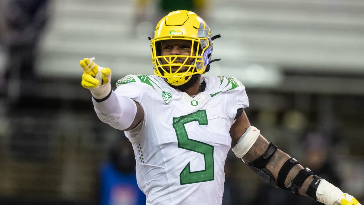 2022 Mock Draft Tracker 3.0: Trades, Quarterbacks, Cornerbacks: Opinions  Vary On What Seahawks Will Do In First Round