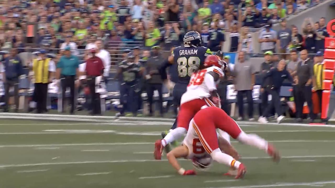 Raible Call Of The Game: Jimmy Graham One-Handed Grab