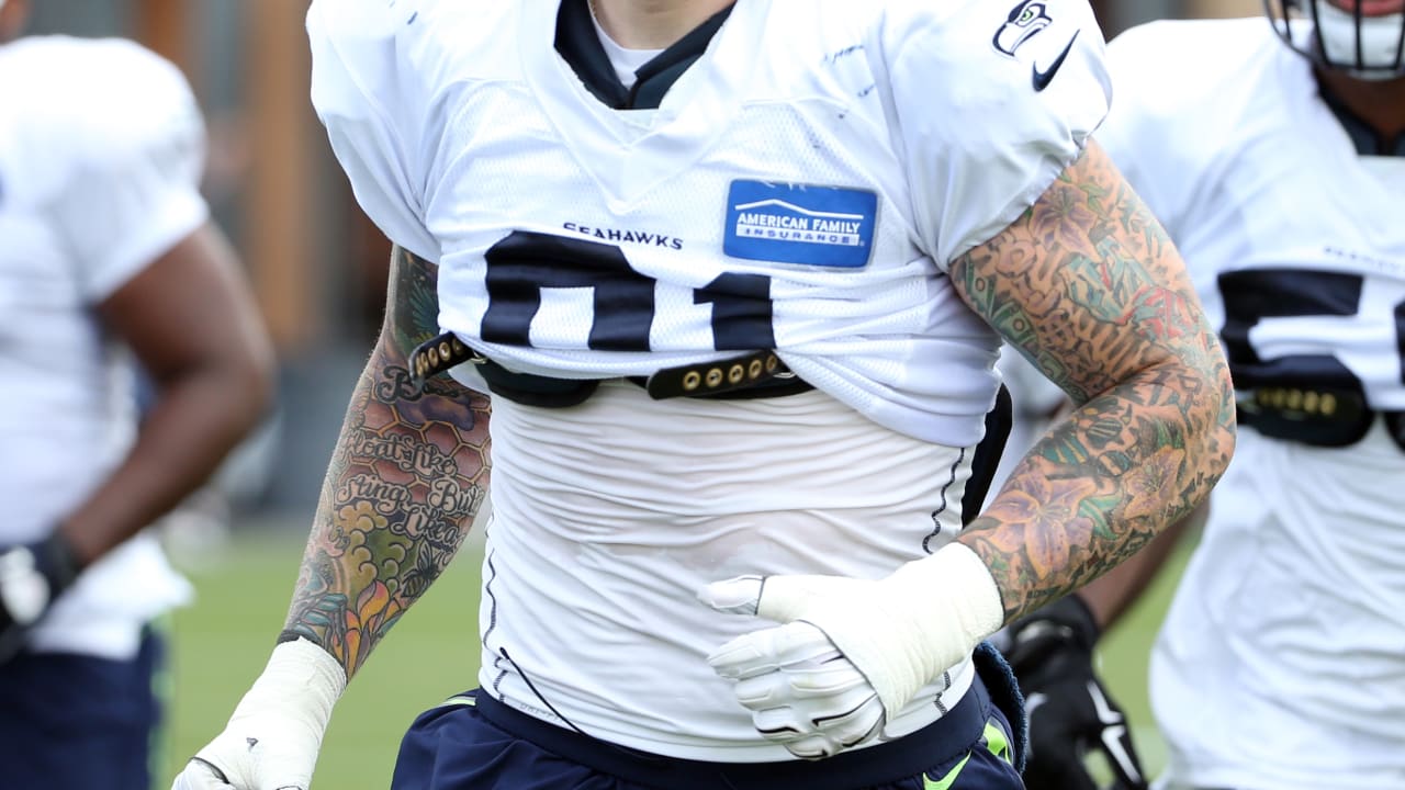 Seahawks DE Cassius Marsh Is Back From Injury And “Hauling Tail” In  Training Camp