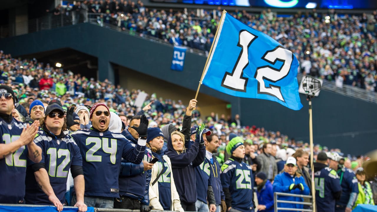 Seahawks fans clamor to buy remaining 2015 tickets