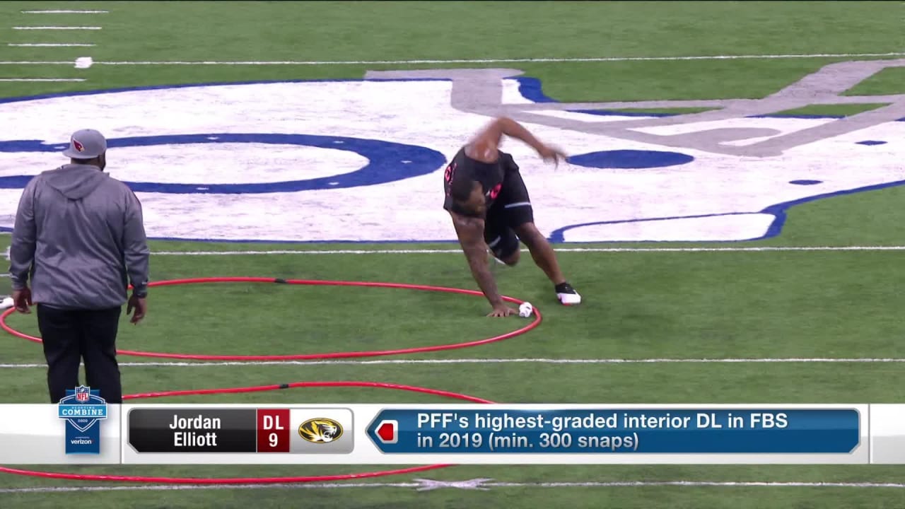 Defensive Linemen Go Through Hoop Drill For The First Time At 2020 NFL