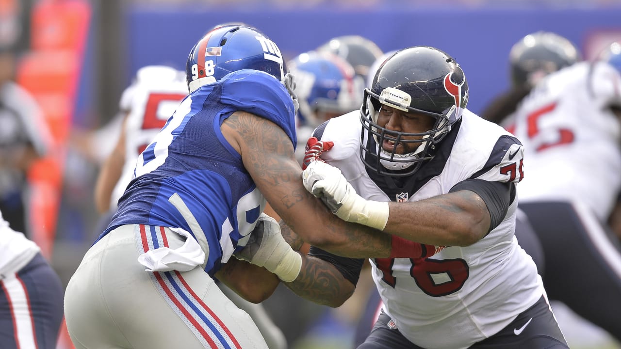 14 September 2009. Bills Defensive End Aaron Schobel (94) with a