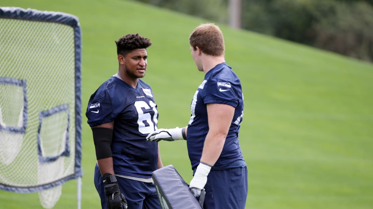 Seahawks Place Ethan Pocic On Injured Reserve, Promote Kyle Fuller From  Practice Squad